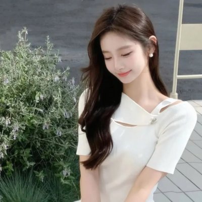 邪恶的蕾丝莉